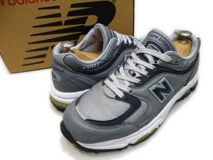 ニューバランス New Balance M2001GR サイズ US 8 箱付 買取査定