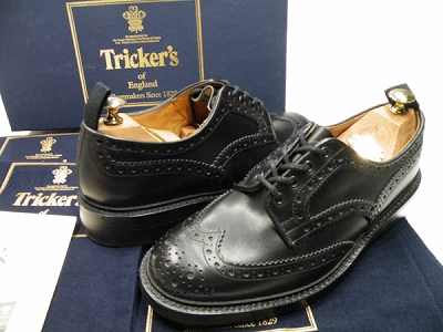 トリッカーズ TRICKER’S ブラック ボックス カーフ M7353 買取査定