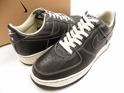 NIKE ナイキ AIR FORCE1 HTM ブラック size8.5 箱付未使用 買取査定